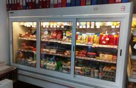Kühlvitrine 15_portfolio_2278897519963187706465946348423343402885832n